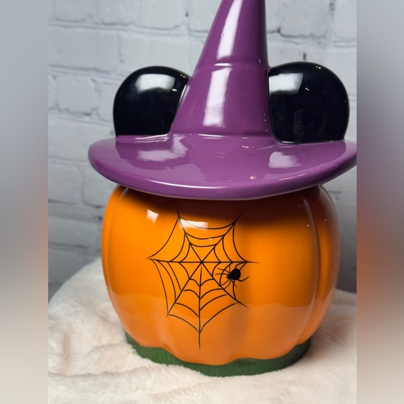 Disney Minnie Mouse Cookie Jar NEW 2024 - Picture 5 of 5